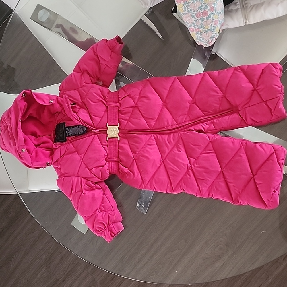 Snow suit - Picture 1 of 5